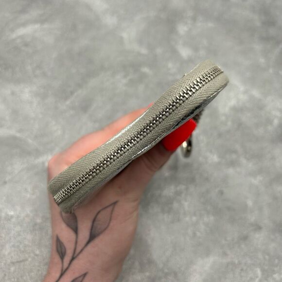 Saint Laurent YSL Metallic Silver Leather Heart Coin Purse with Key Chain - Picture 5 of 15